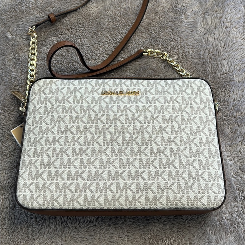 Michael Kors Crossbody